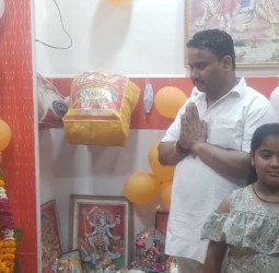 लिंगेश्वर नाथ महादेव मंदिर पर मनाया हनुमान जन्मोत्सव, लगाया 56 भोग