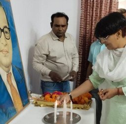 मंडल रेल प्रबंधक कार्यालय में मनाई गई आंबेडकर जयंती