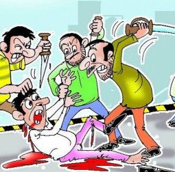 'नाली' के चक्कर में पहले गाली...फिर जमकर चली लाठियां