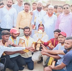 राजपूत क्रिकेट क्लब ने जीता फाइनल, विजेता व उपविजेता टीम का सम्मान