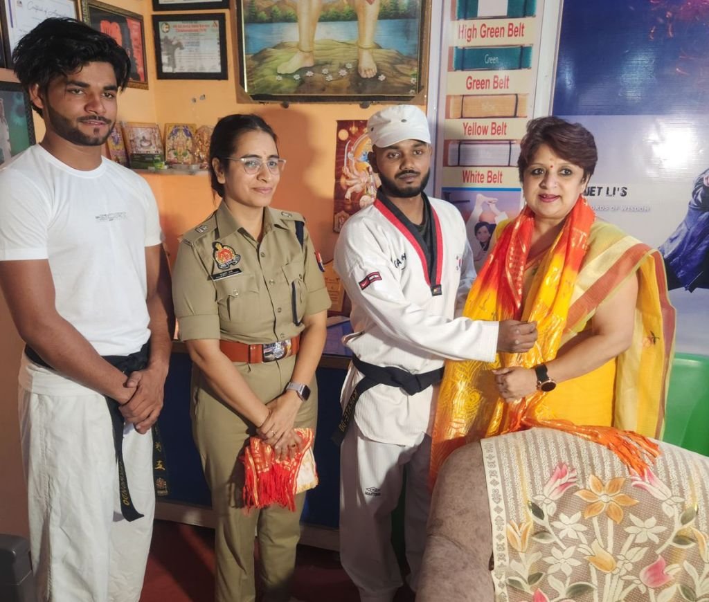 बच्चों ने किए हैरतअंगेज प्रदर्शन, बड़ों ने सराहा