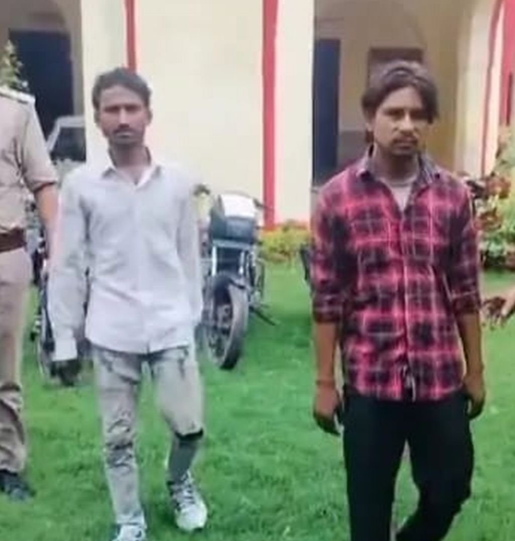 साहब...! बहुत मुकदमे हैं, वकील को पैसे देने होते हैं, बाइक चोरी करके चलाते थे खर्चा