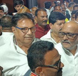 कांग्रेस के राष्ट्रीय महासचिव ने पदाधिकारियों को दिए संगठन को मजबूत करने के मंत्र