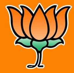 भाजपा प्रत्याशी अपने हैं या 'पराए'...कुछ को भाए तो कुछ मुंह बिचकाए