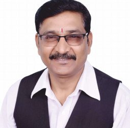 अधिवक्ता स्वतंत्र प्रकाश बने राज्य सूचना आयुक्त