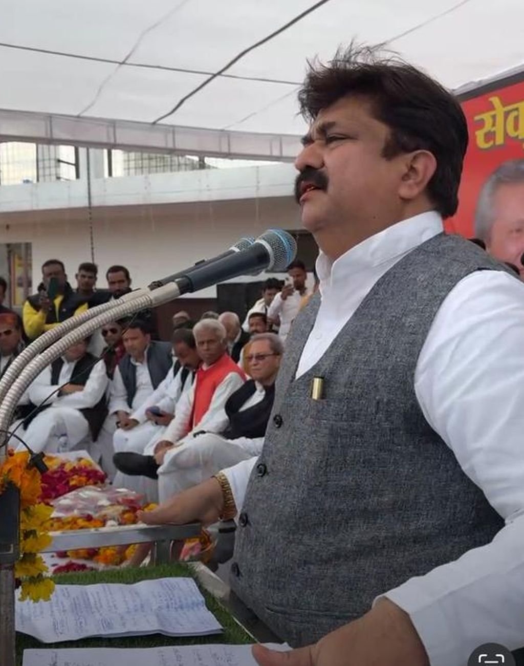 समाजवादी पार्टी के 'स्टार' आबिद....एक बार फिर बनाए गए स्टार प्रचारक