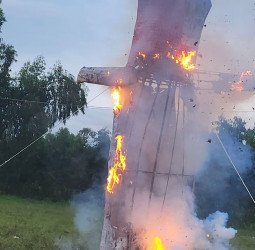 सहसवान में श्रीकृष्ण लीला महोत्सव का समापन, प्रबंधक ने किया दुकानदारों का सम्मान