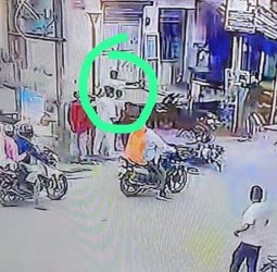 वीडियो: वाह री पुलिस! पहले फायरिंग को नकारा, अब तमंचा भी मिल गया और चलाने वाला भी