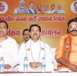 गरीब, युवा, महिला और किसानों को समर्पित है डबल इंजन सरकारः रामवीर