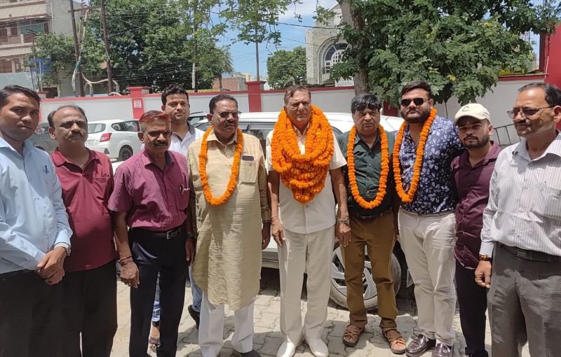 हाउस टैक्स 10 प्रतिशत से अधिक और बिजली की दरों में अन्य प्रदेशों से अधिक वृद्धि न की जाए