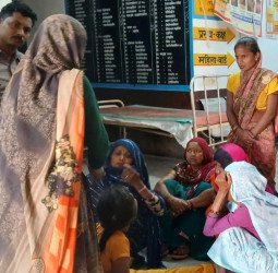 पेड़ से जा टकराई अनियंत्रित बाइक, युवक की मौत