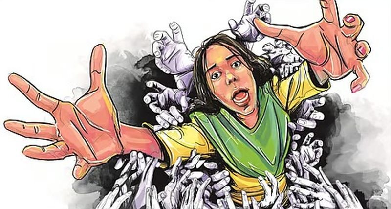 झांसा देकर दो नाबालिगों को कार में बैठाया, एक को चलती कार से फेंका, दूसरी से किया गैंग रेप