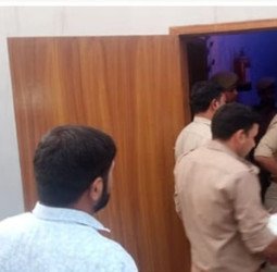 इस 'ओयो' होटल में पड़ी थी शिक्षक और छात्रा की लाश...प्रेम प्रसंग में जान दी या कुछ और!