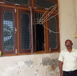 बदायूं में सपा नेता के घर में घुसे बदमाश, साढ़े पांच लाख की नकदी समेत 50 लाख का माल उड़ाया