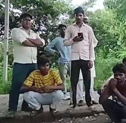 सड़क हादसे में बाइक सवार की मौत, लालपुल के पास रोडवेज बस की टक्कर से तीन लोग घायल