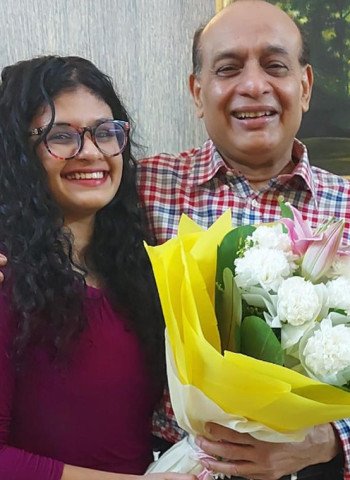 एमएलसी वागीश  की बेटी ईधा को मिली डॉक्टरेट की उपाधि