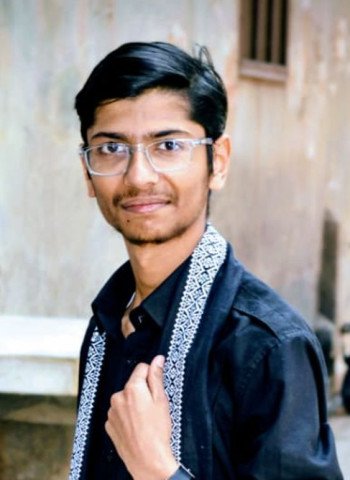 10वीं की परीक्षा में फ्लोरेंस स्कूल के छात्र मोहम्मद अर्श खान ने हासिल किये 85.2 प्रतिशत अंक