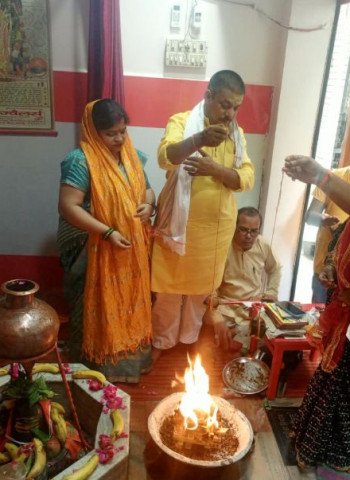 लिंगेश्वर नाथ महादेव का रुद्राभिषेक कर हुआ घट विसर्जन