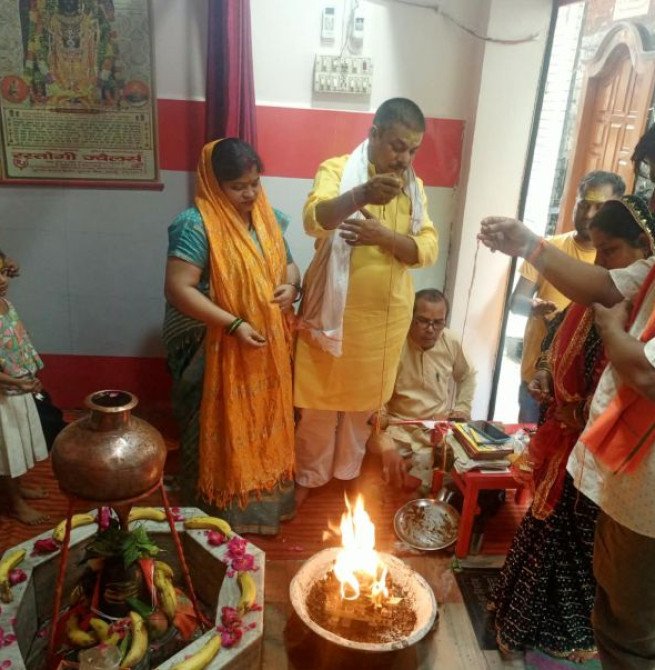 लिंगेश्वर नाथ महादेव का रुद्राभिषेक कर हुआ घट विसर्जन