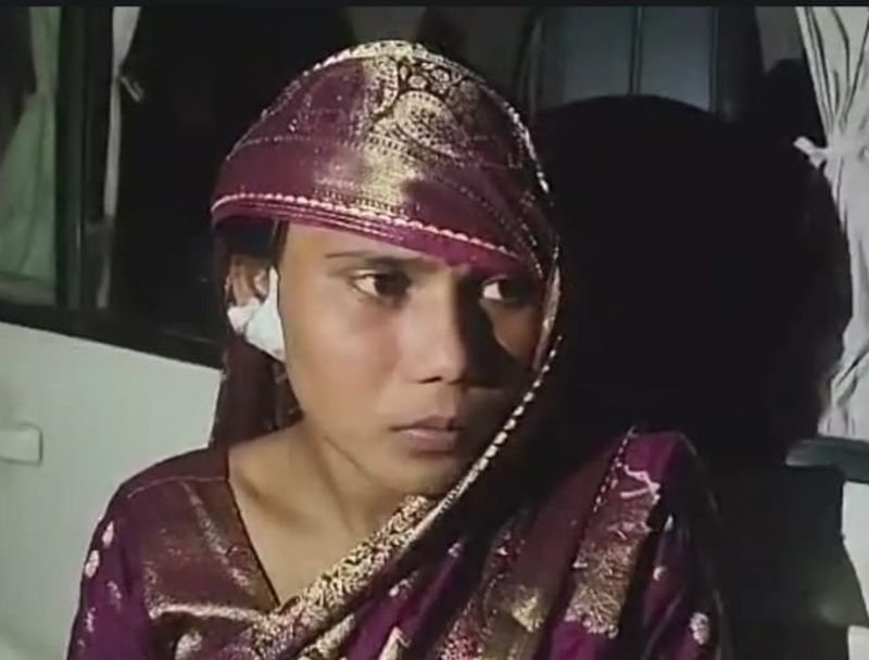 बदायूं के दंपती से संभल में लूटपाट, महिला के कानों से कुंडल नोच लिए बदमाशों ने