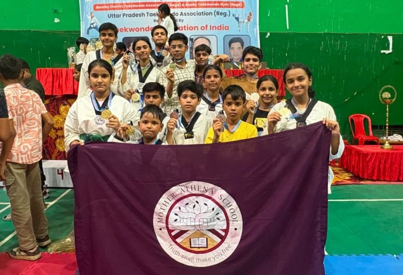 मदर एथीना स्कूल ने मंडल स्तरीय ताईक्वांडो प्रतियोगिता में जीते सात स्वर्ण चार रजत और चार कांस्य पदक