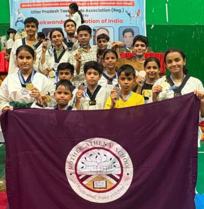 मदर एथीना स्कूल ने मंडल स्तरीय ताईक्वांडो प्रतियोगिता में जीते सात स्वर्ण चार रजत और चार कांस्य पदक