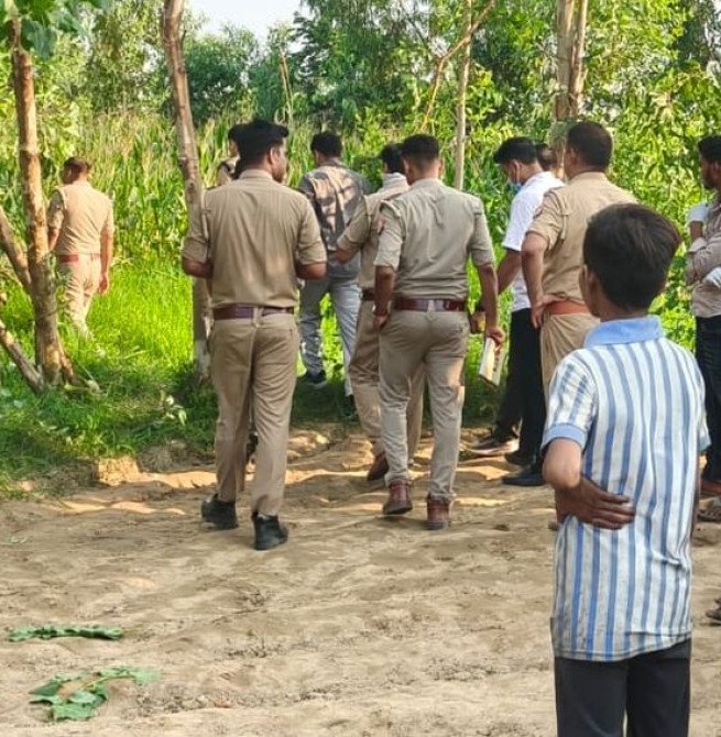 सिर का मांस खा गई थीं चीटियां, रेंग रही थीं सूड़ियां...बदायूं के खेत में कुछ इस हालत में मिली युवक की लाश
