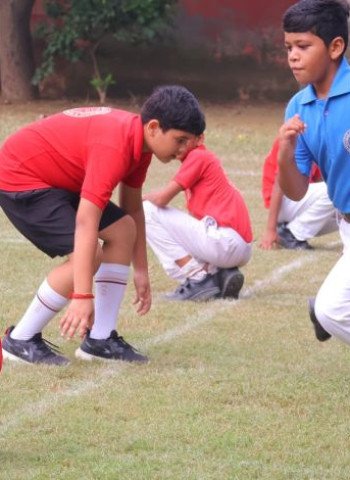 मदर एथीना स्कूल में अंतर्सदनीय खो-खो प्रतियोगिता का आयोजन