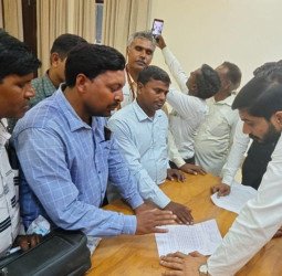 सांसद आदित्य यादव ने सुनीं लोगों की समस्याएं, अधिकारियों को दिए निस्तारण के निर्देश