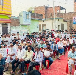 पूर्व मंत्री आबिद रज़ा ने शेखूपुर विधानसभा के गांवों का किया तूफानी दौरा