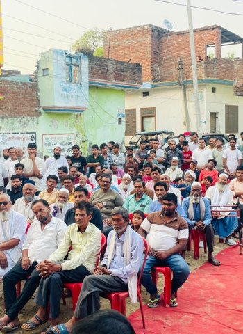 पूर्व मंत्री आबिद रज़ा ने शेखूपुर विधानसभा के गांवों का किया तूफानी दौरा