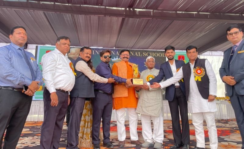 एचपी इंटरनेशनल स्कूल में वार्षिक परीक्षाफल महोत्सव बना उम्मीदों का उत्सव