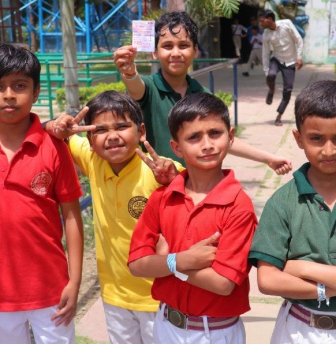 मदर एथीना स्कूल के बच्चों ने ‘फनसिटी’ में जमकर की मस्ती, वाटर राइड्स का लिया आनंद